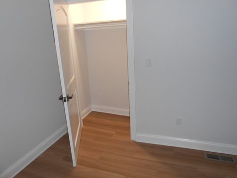 Tiny photo for 50 Greenhouse Road #42B, Bridgeport, CT 06606 (MLS # 24145085)