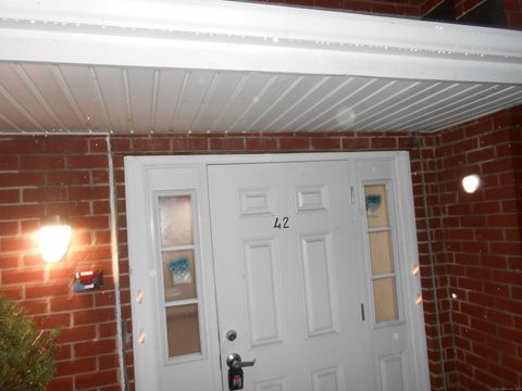 Tiny photo for 50 Greenhouse Road #42B, Bridgeport, CT 06606 (MLS # 24145085)