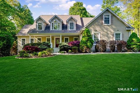 Photo of 15 Maplecrest Drive, Danbury, CT 06811 (MLS # 24175618)