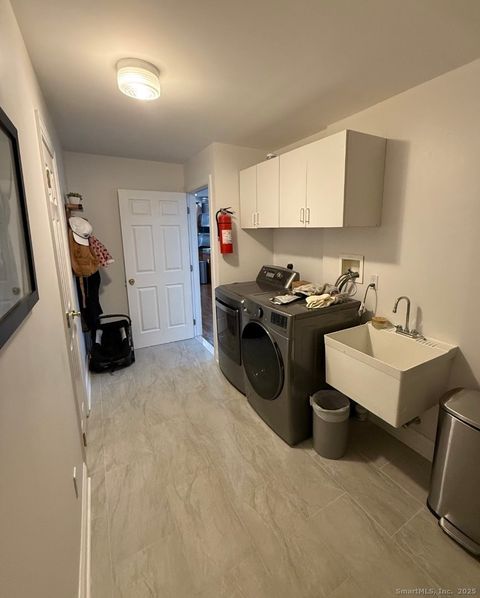 Tiny photo for 368 Hoyt Street, Darien, CT 06820 (MLS # 24153975)