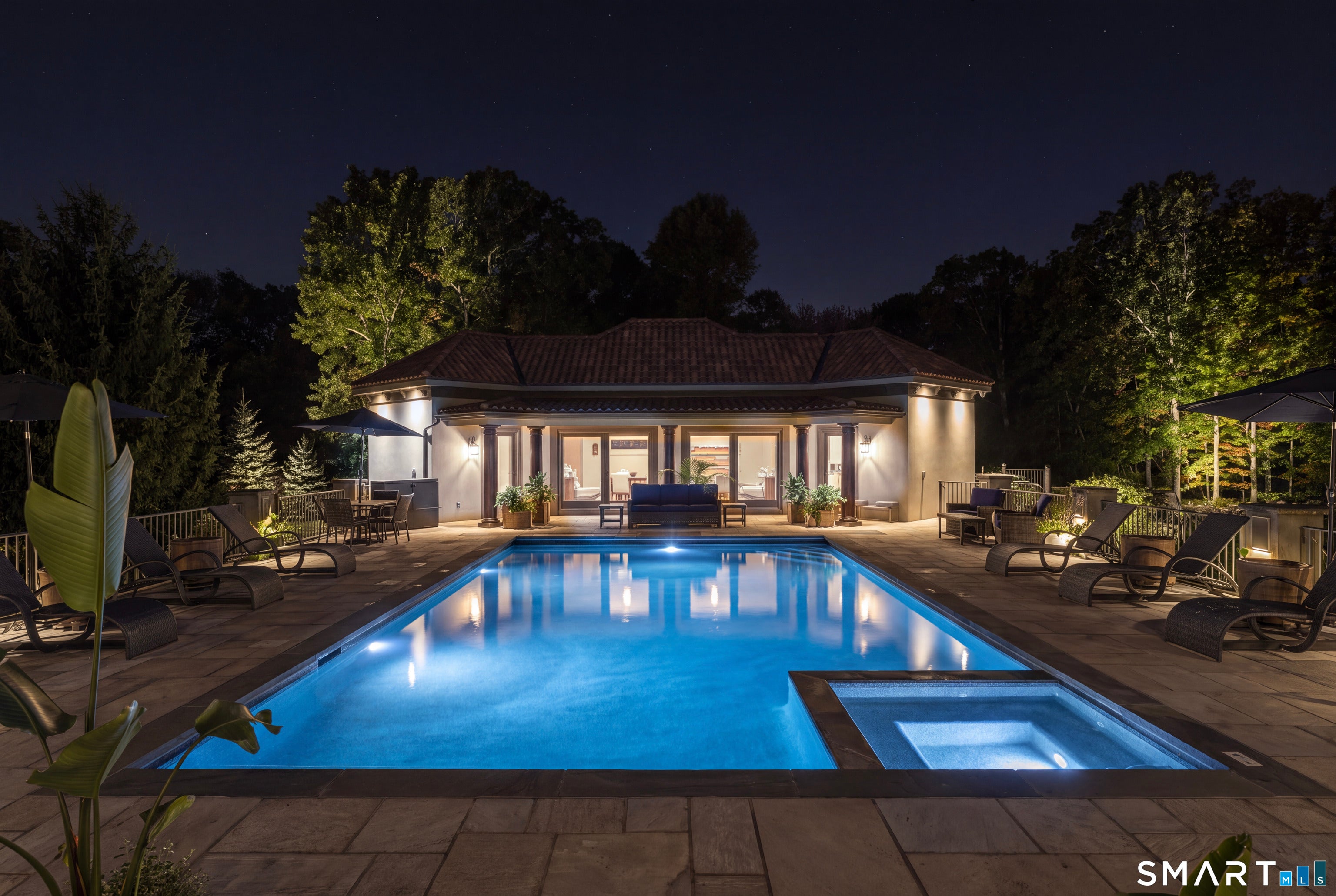345 Vineyard Point Road