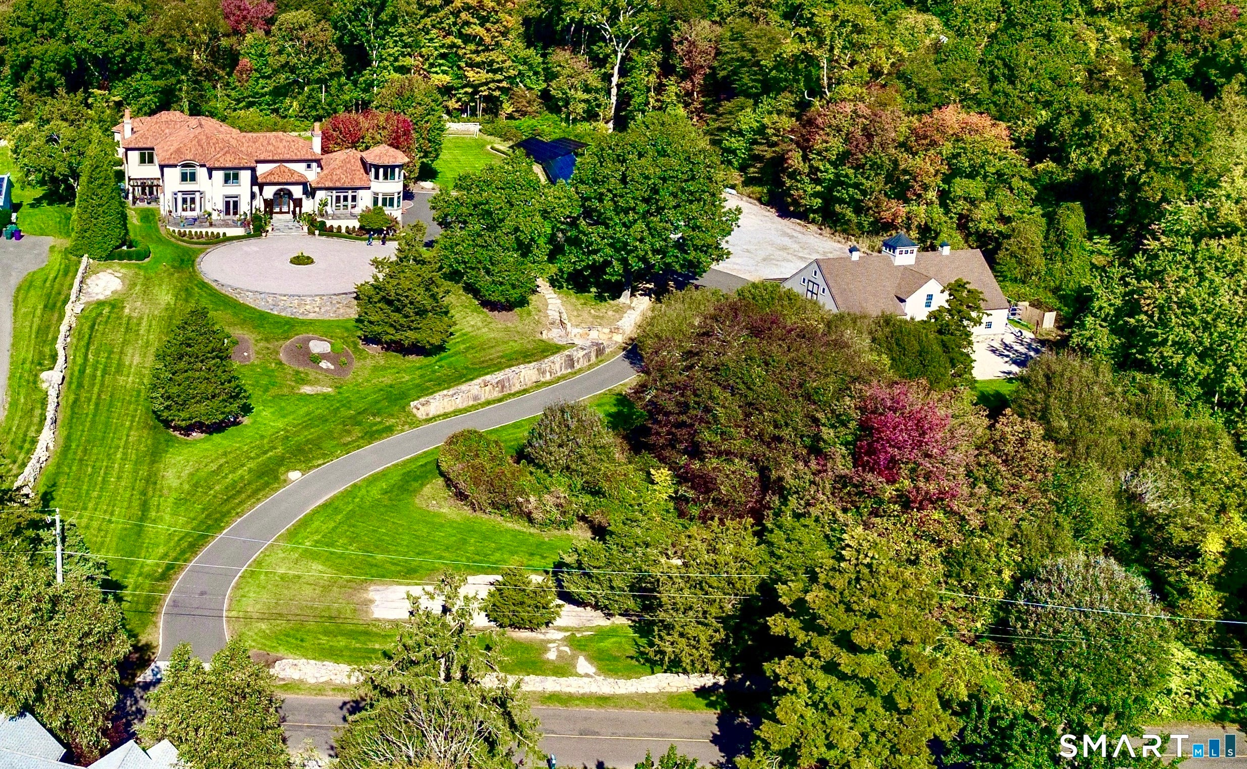 345 Vineyard Point Road