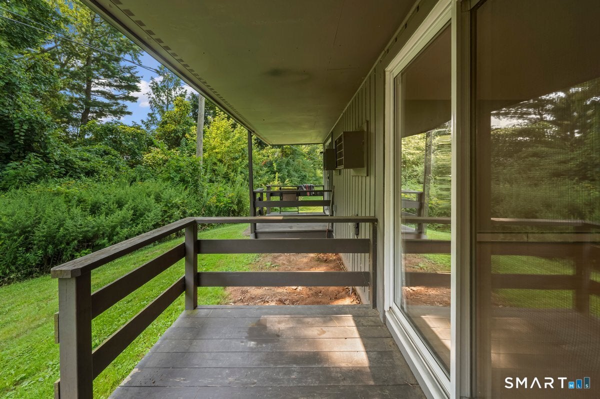 183 Williamstown Court 183