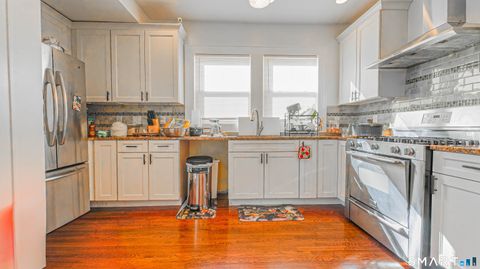 Tiny photo for 1210 Laurel Avenue, Bridgeport, CT 06604 (MLS # 24169312)