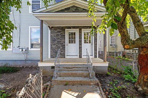 Tiny photo for 530 Jane Street #2, Bridgeport, CT 06608 (MLS # 24135467)