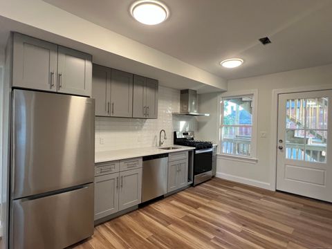 Photo of 530 Jane Street #2, Bridgeport, CT 06608 (MLS # 24135467)