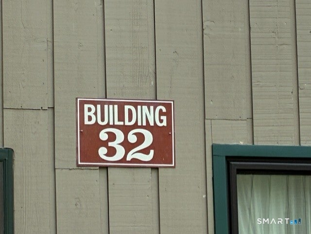 84 Mohawk Trail 84