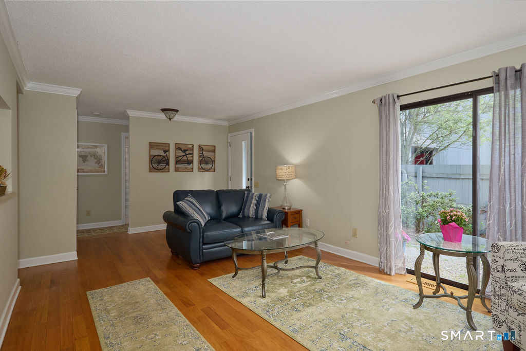 6 Hollyberry Lane 6