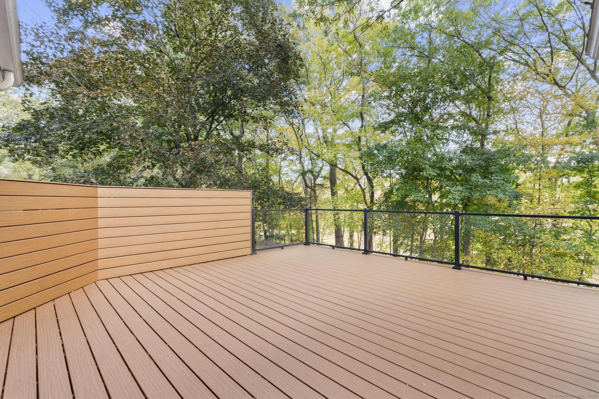 Glastonbury, Connecticut 06073, United States, 3 Bedrooms Bedrooms, ,3 BathroomsBathrooms,Residential,Active,228386