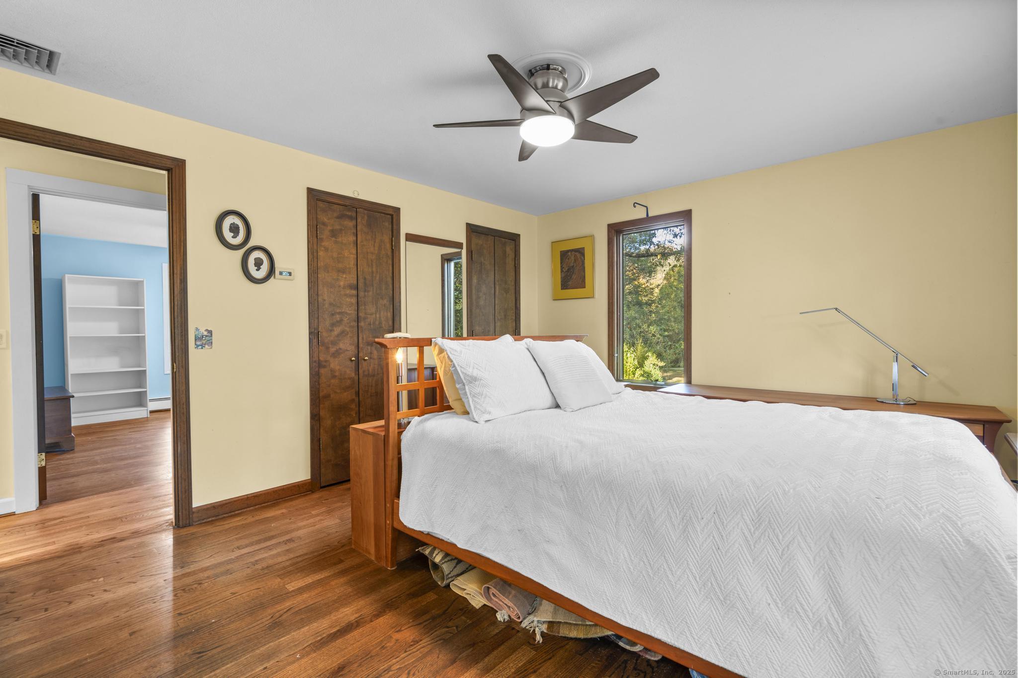 Glastonbury, Connecticut 06073, United States, 3 Bedrooms Bedrooms, ,3 BathroomsBathrooms,Residential,Active,228386