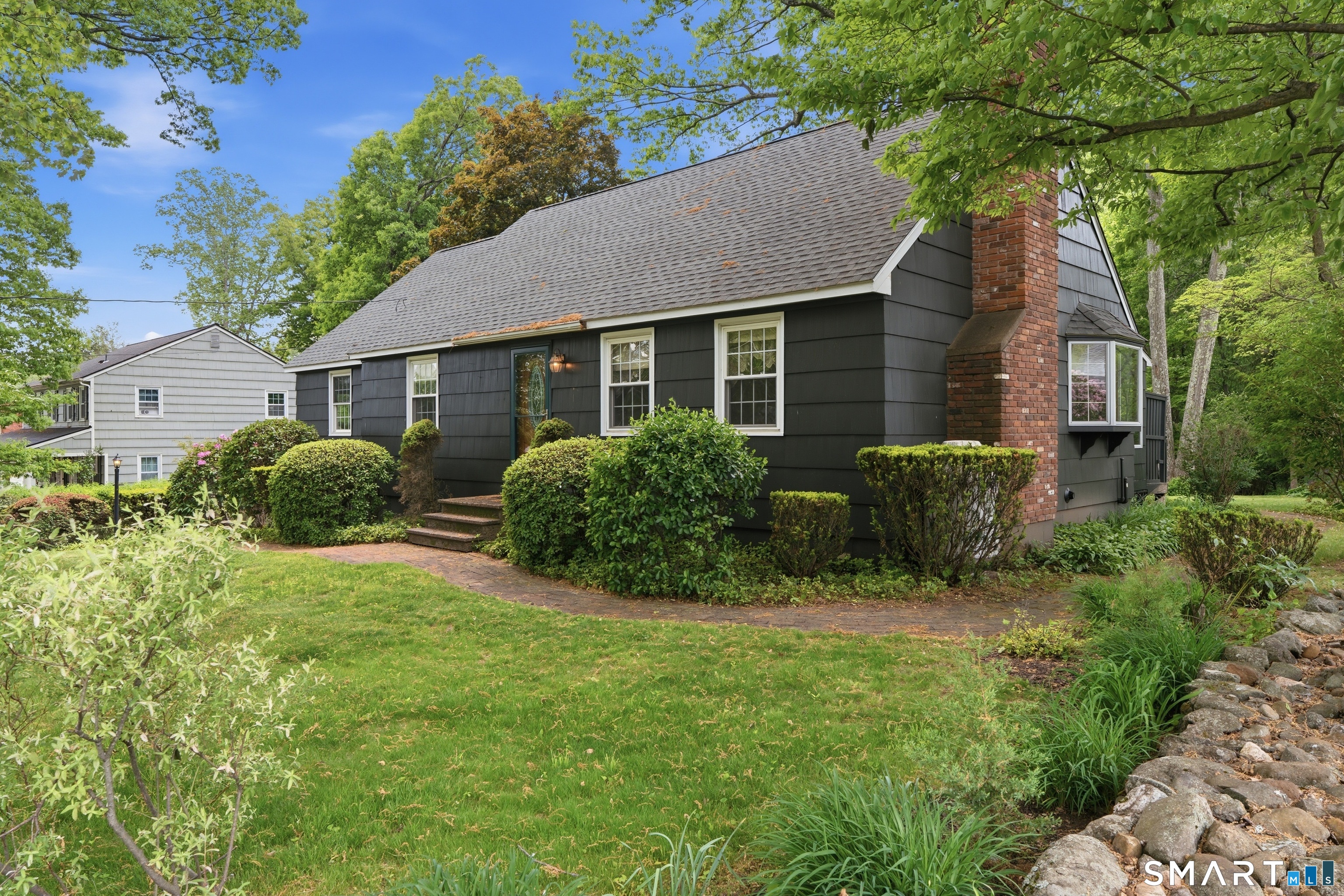 405 Sheridan Drive