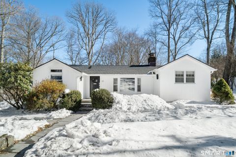 Photo of 21 Rayfield Road, Westport, CT 06880 (MLS # 24156092)