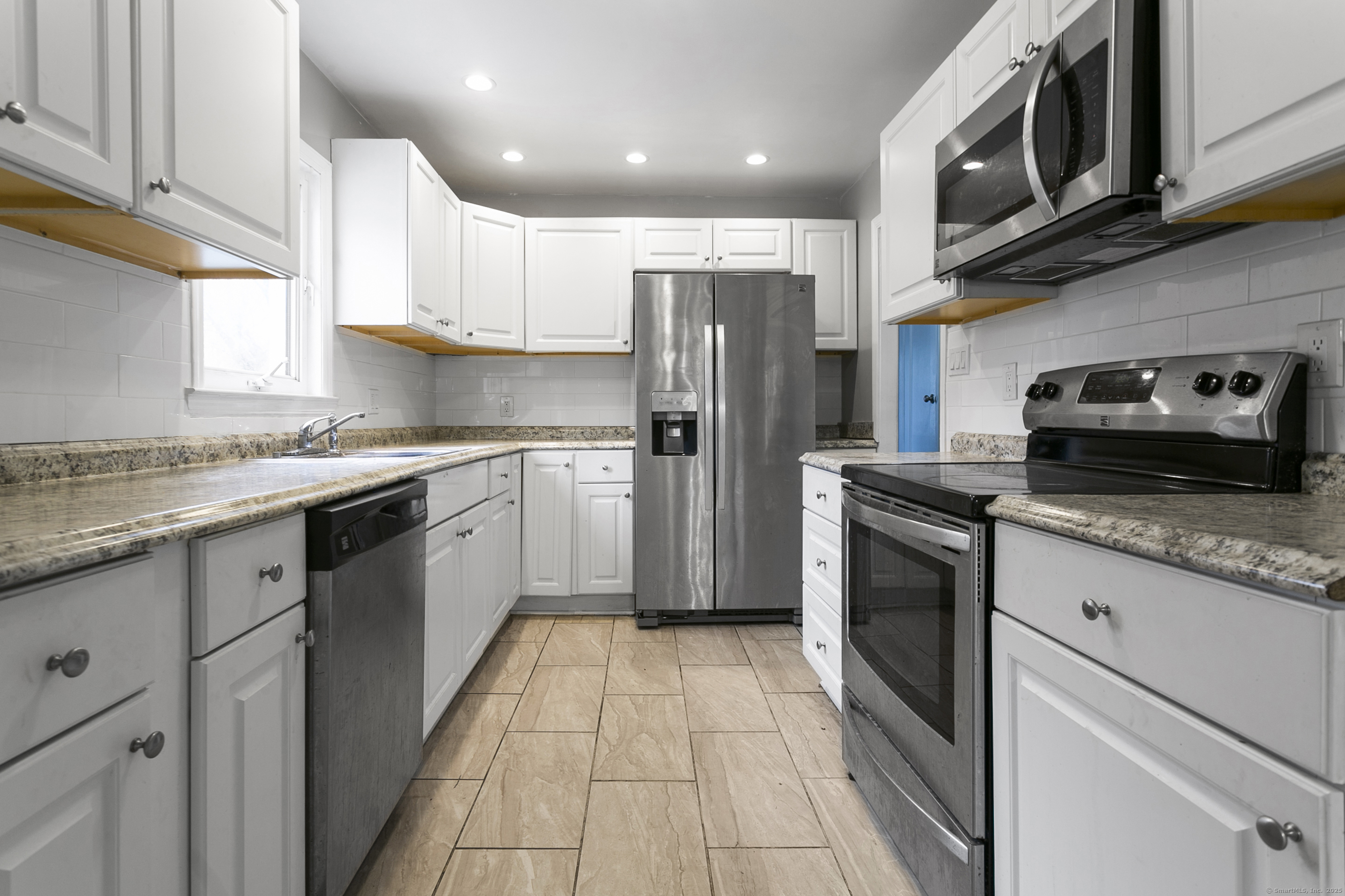 280 Pilgrim Road, Bridgeport, Connecticut image 9
