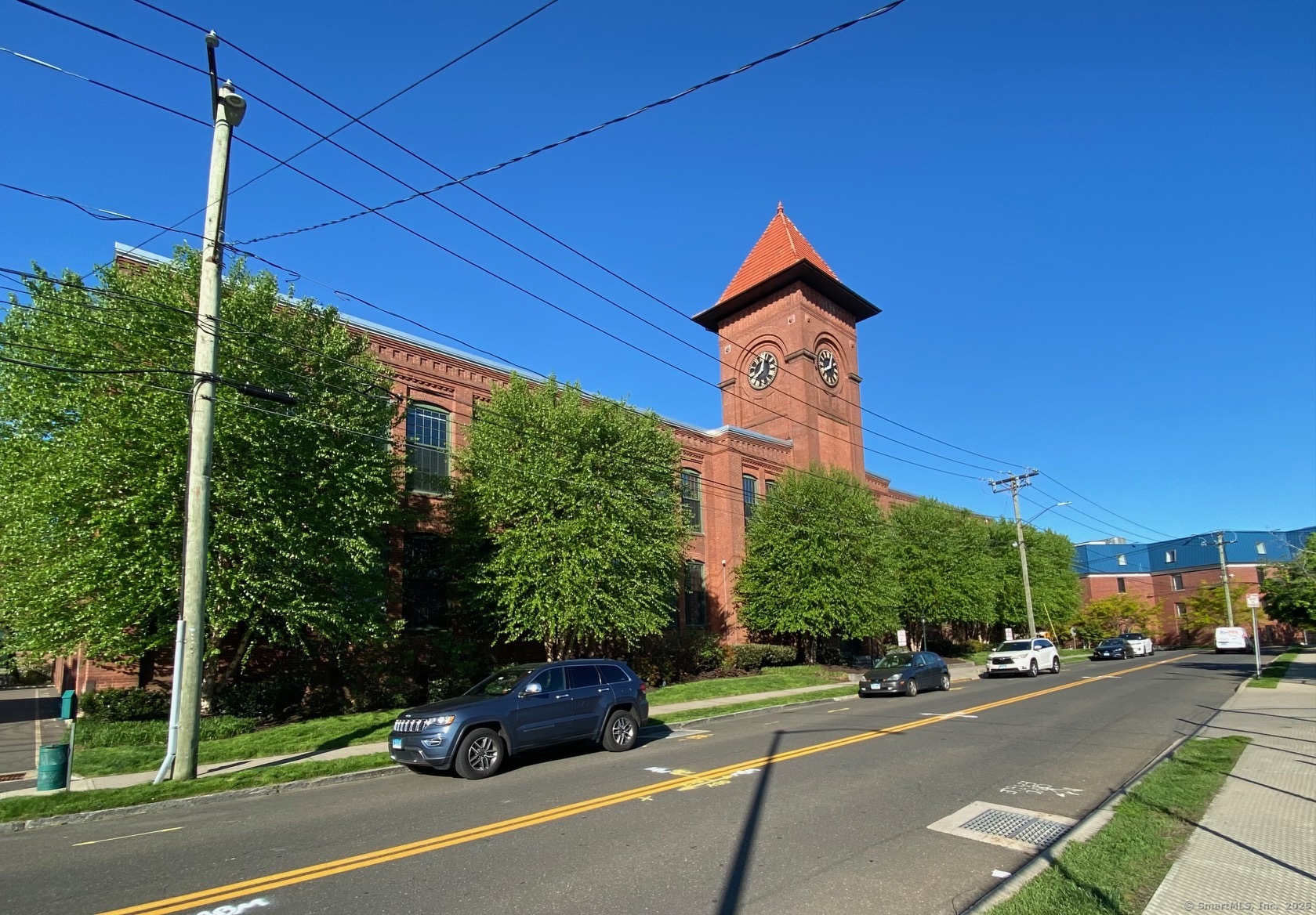 Rental Property at Grand Street Apt 160, Norwalk, Connecticut - Bedrooms: 1 
Bathrooms: 1 
Rooms: 3  - $2,175 MO.