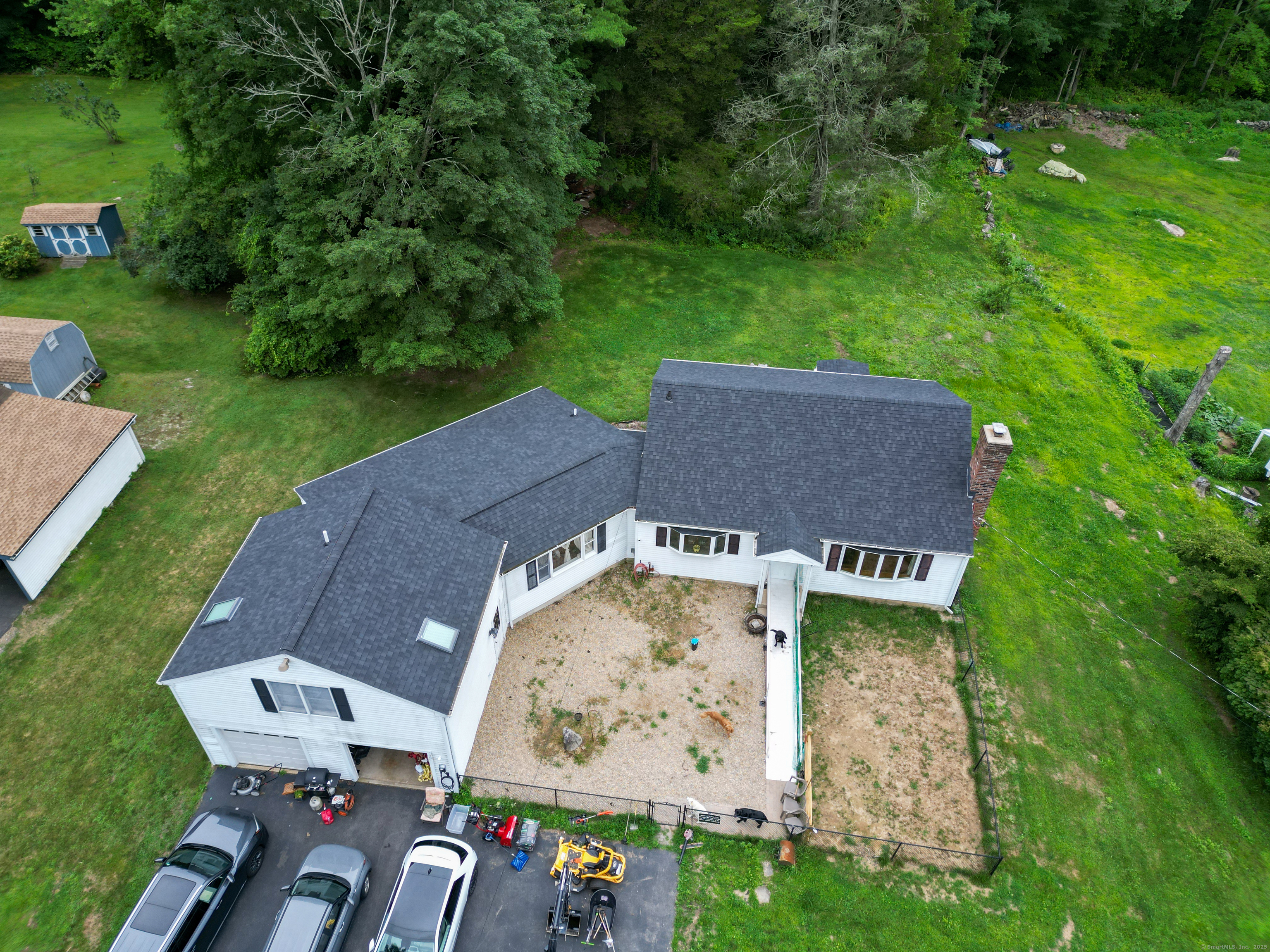 90 Wawecus Hill Road