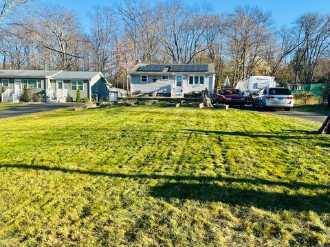 A home in East Hartford