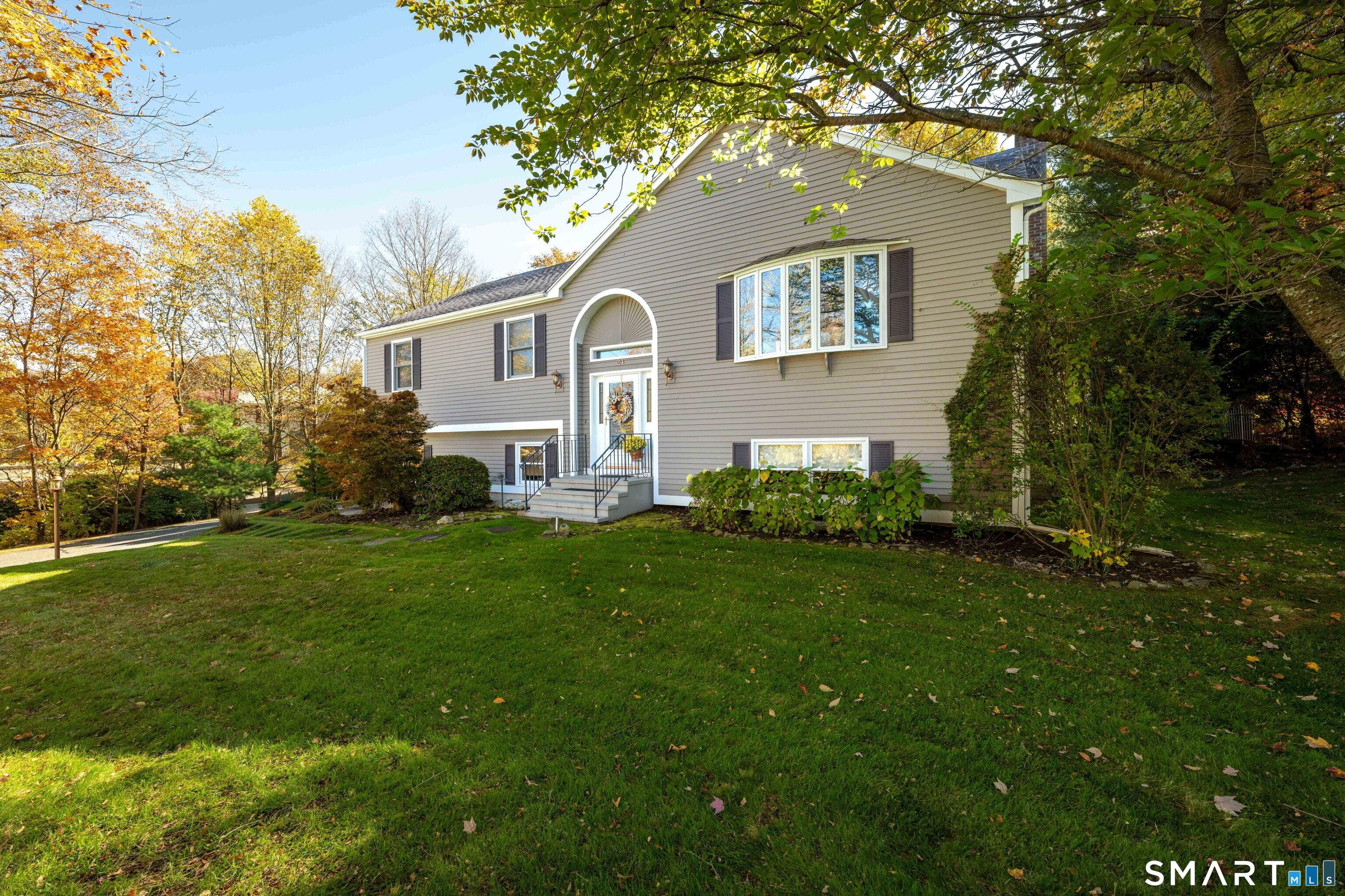 24 Meadow Brook Drive