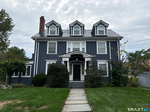 Homes For Sale - 15 Beverly Road<br/> West Hartford, CT 06119