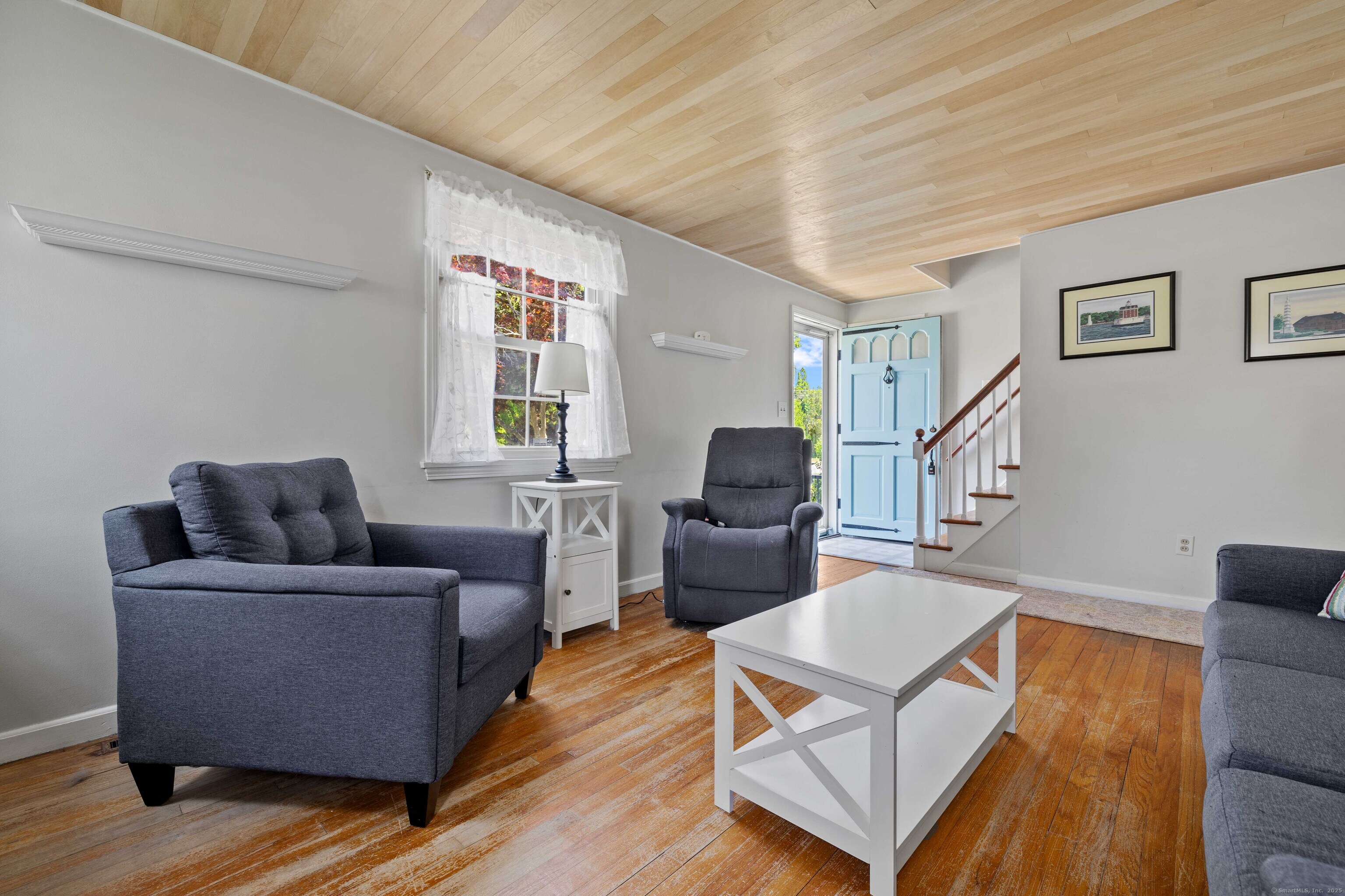 376 Glenwood Avenue Extension