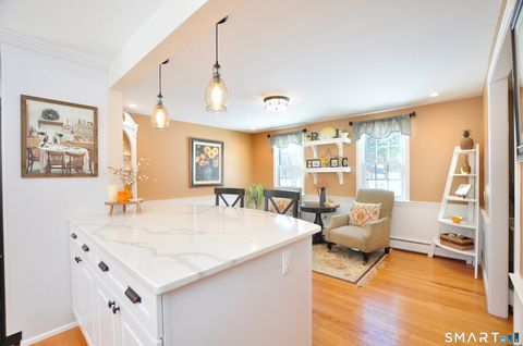 Tiny photo for 21 North Drive, Simsbury, CT 06070 (MLS # 24152406)