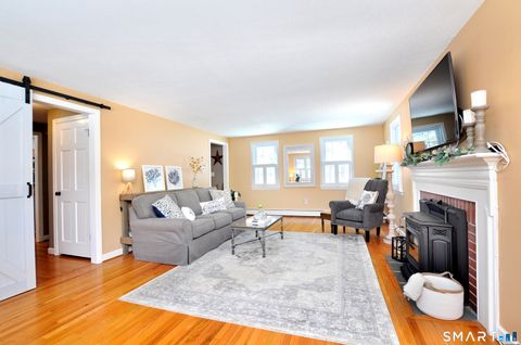 Tiny photo for 21 North Drive, Simsbury, CT 06070 (MLS # 24152406)