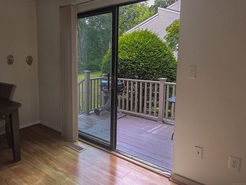 Tiny photo for 20 Greenbriar Drive #APT H, Farmington, CT 06032 (MLS # 24108594)