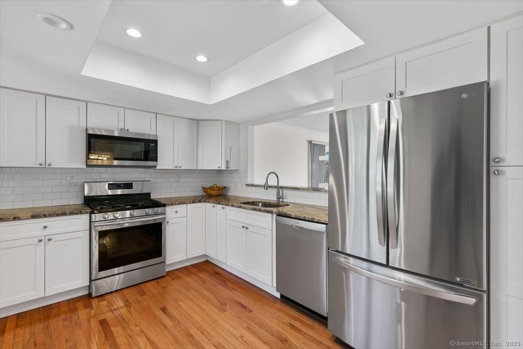 Photo of 543 North Trail #B, Stratford, CT 06614 (MLS # 24130846)