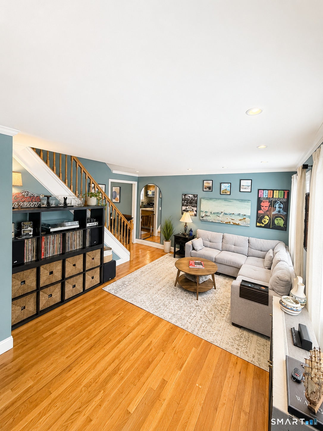 1283 Hope Street 4