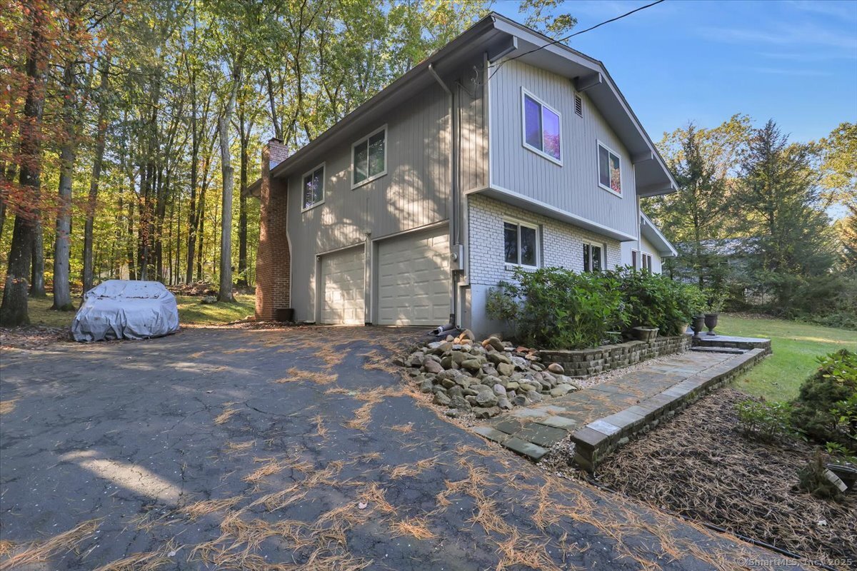 19 Elaine Drive