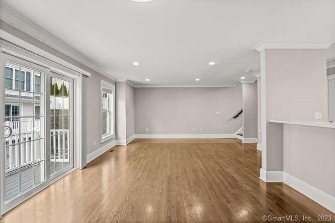 Photo 7 of 38 of 115 Colonial Road 55 townhome