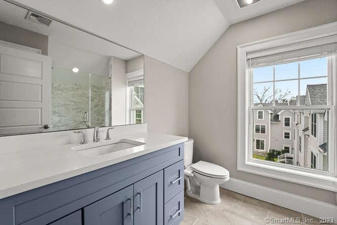 Photo 18 of 38 of 115 Colonial Road 55 townhome