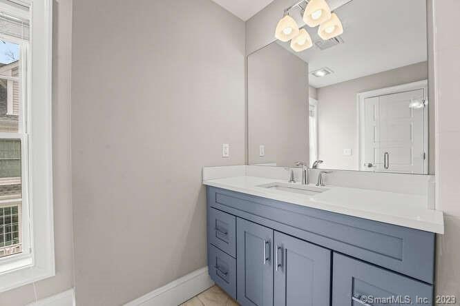 Photo 22 of 38 of 115 Colonial Road 55 townhome
