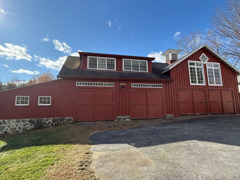 Photo of 927 Trumbull Highway, Lebanon, CT 06249 (MLS # 24140288)