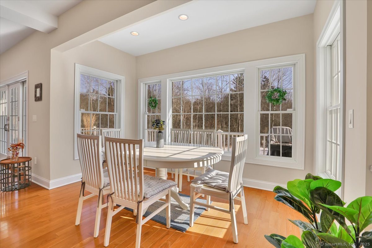396 Watertown Road, Middlebury, Connecticut image 11