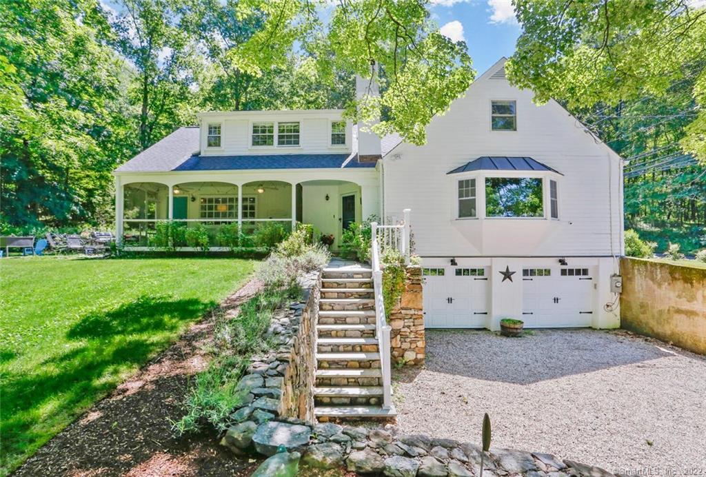 Photo 1 of 15 Hill Road, Redding, Connecticut, $650,000, Web #: 170496638