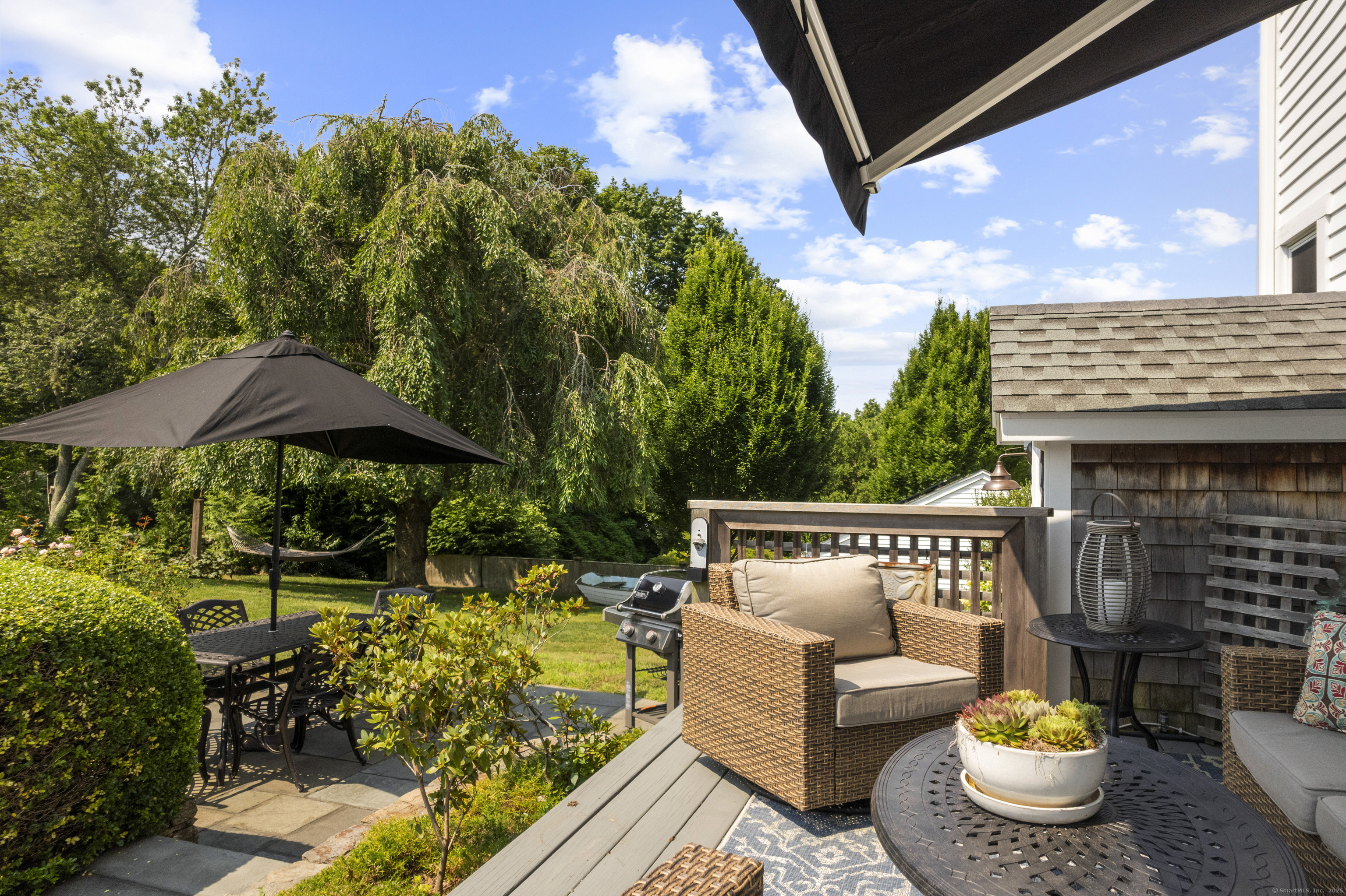 22 School St (Mystic)