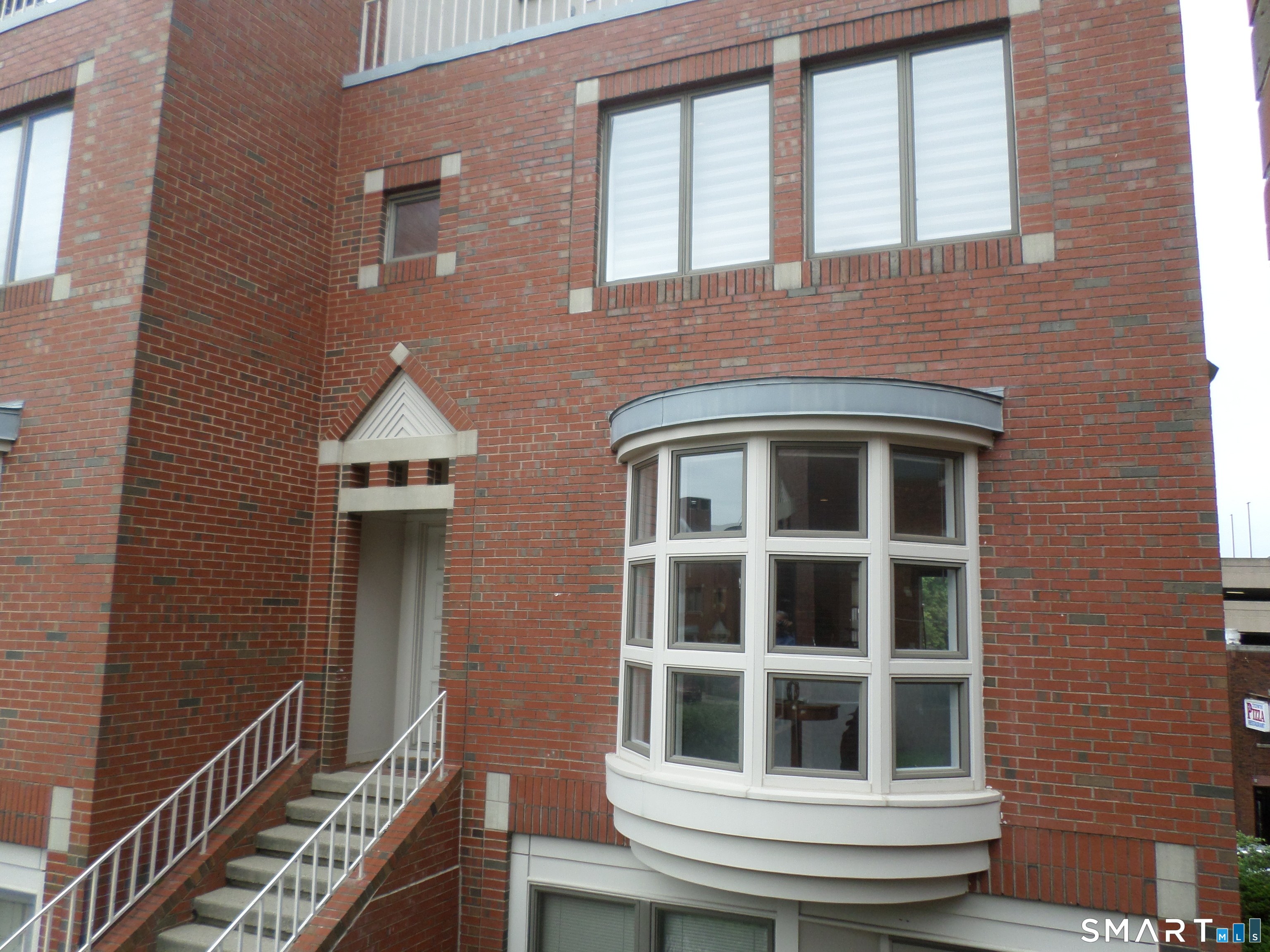 44 Temple Court 44