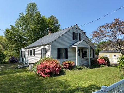 A home in Old Lyme