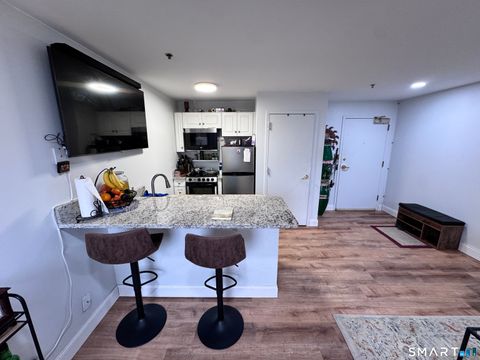 Tiny photo for 59 Courtland Avenue #APT 3B, Stamford, CT 06902 (MLS # 24157387)