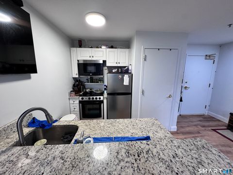 Tiny photo for 59 Courtland Avenue #APT 3B, Stamford, CT 06902 (MLS # 24157387)