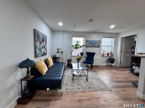 Tiny photo for 59 Courtland Avenue #APT 3B, Stamford, CT 06902 (MLS # 24157387)