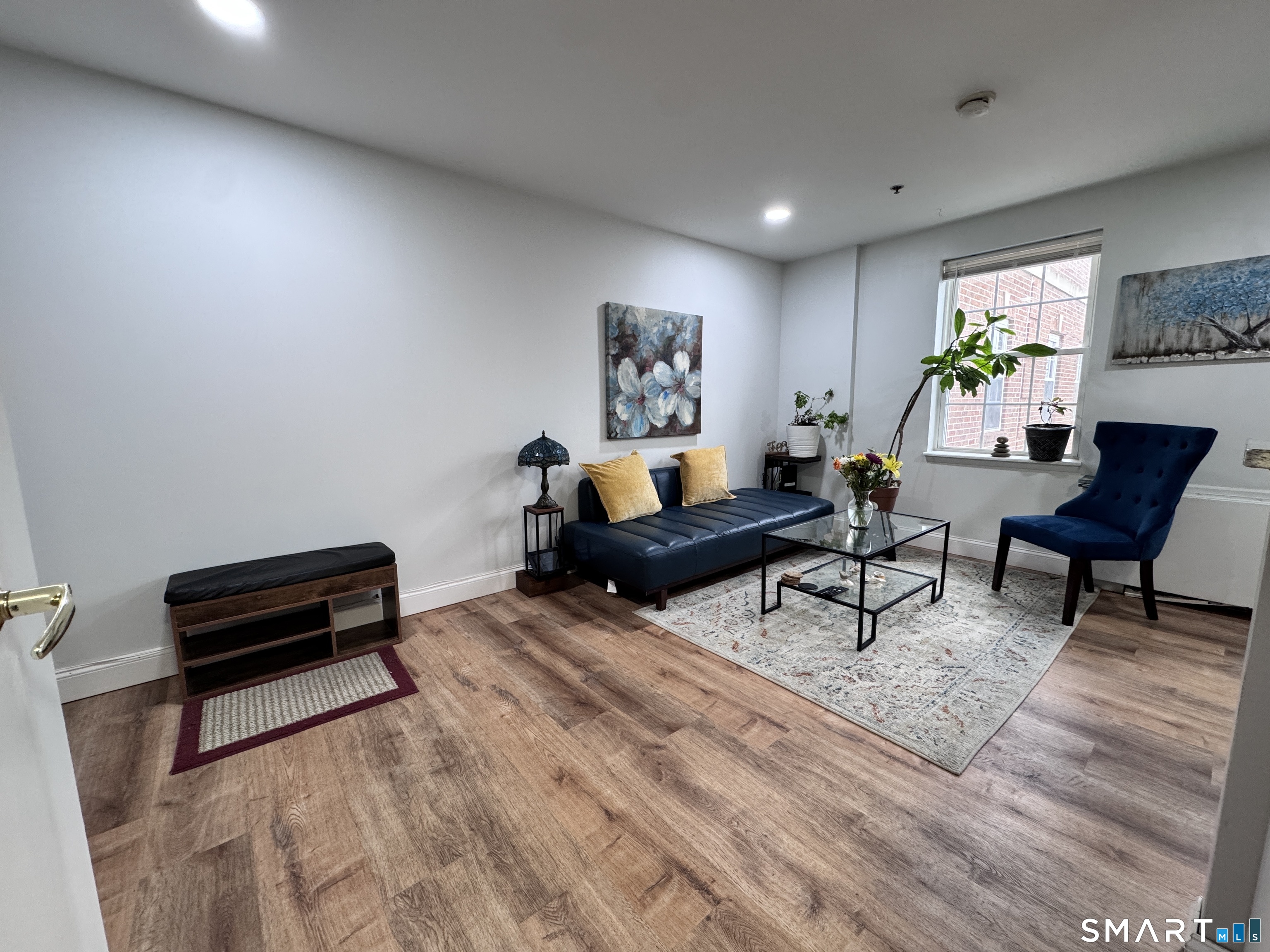 59 Courtland Avenue APT 3B