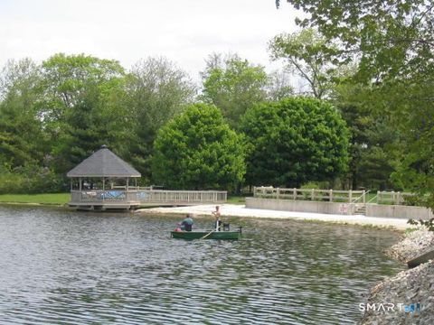 Tiny photo for 12 Boulevard Drive #15-102, Danbury, CT 06810 (MLS # 24153126)