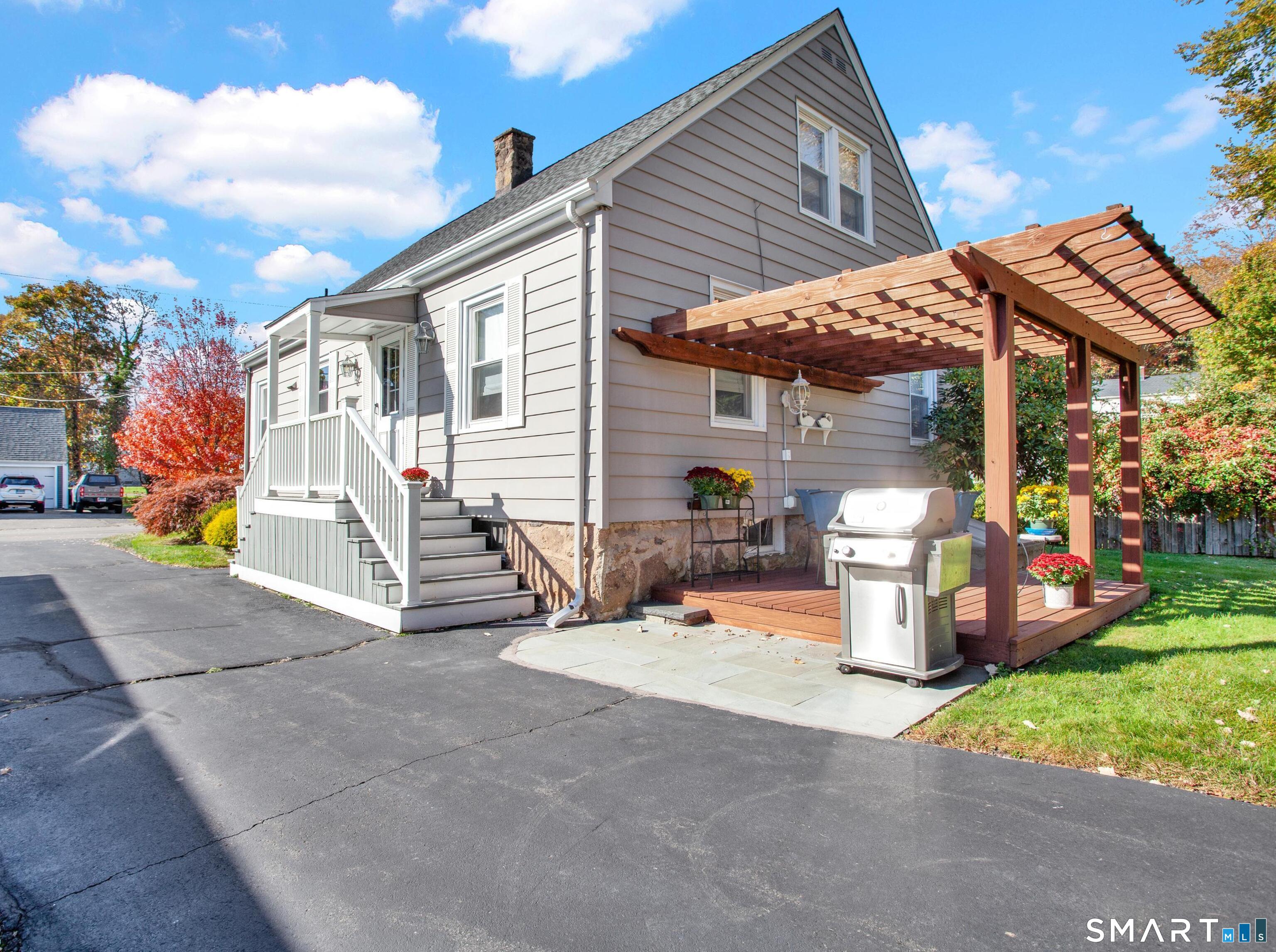 6 Willow Road