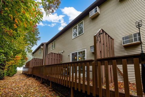 Tiny photo for 97 Dallas Avenue #APT A4, Plainville, CT 06062 (MLS # 24133541)