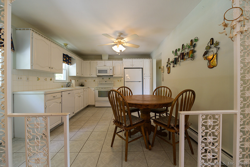 201 Crest Street, Waterbury, Connecticut image 4