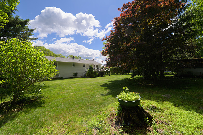 201 Crest Street, Waterbury, Connecticut image 24
