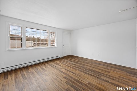 Tiny photo for 9 Maple Avenue #B, Canton, CT 06019 (MLS # 24162155)