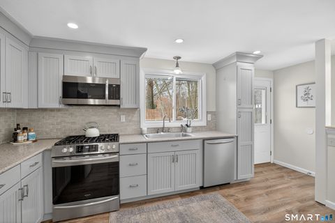 Tiny photo for 5 Meadow Point Road, Westbrook, CT 06498 (MLS # 24154931)