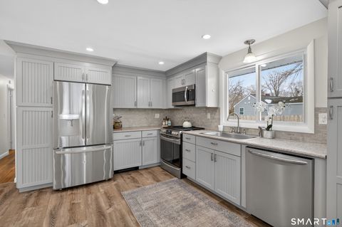 Tiny photo for 5 Meadow Point Road, Westbrook, CT 06498 (MLS # 24154931)